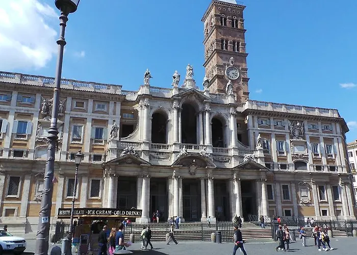 Casa Tua Sul Tetto Di * Рим