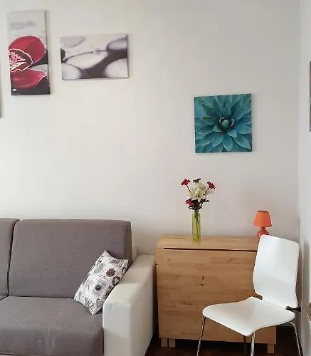 Casa Tua Sul Tetto Di * Рим